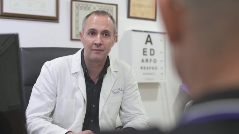 Descubre los secretos de belleza del Dr. Rafael Fernández, reconocido médico estético